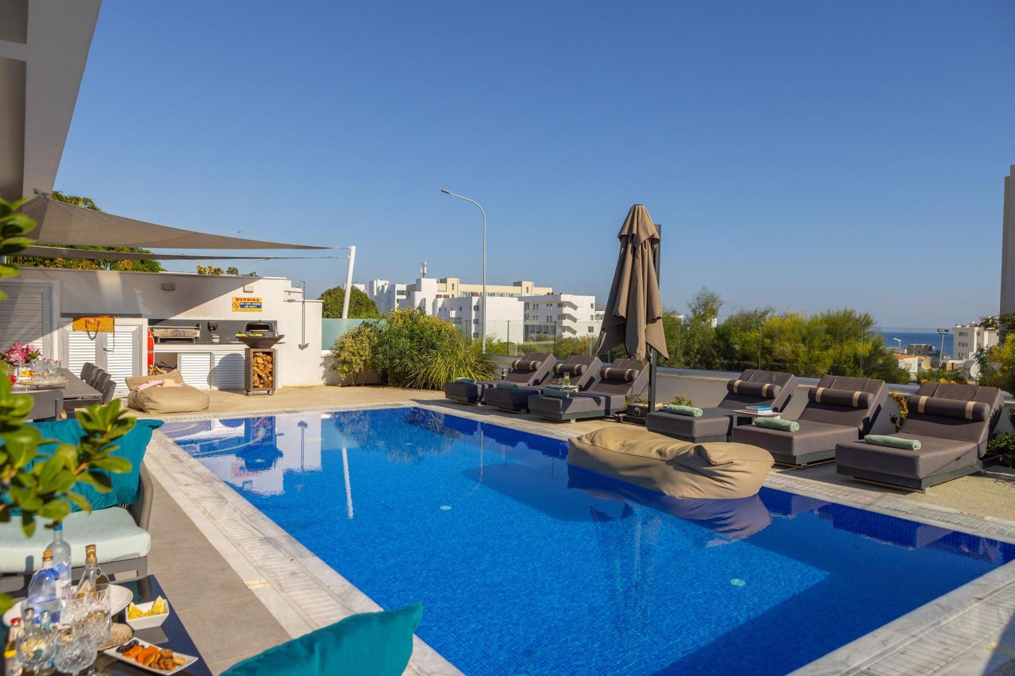Fig Tree Bay Residences 6 プロタラス エクステリア 写真